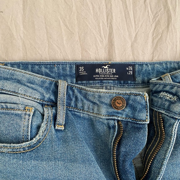 Hollister dad jeans - Picture 3 of 3